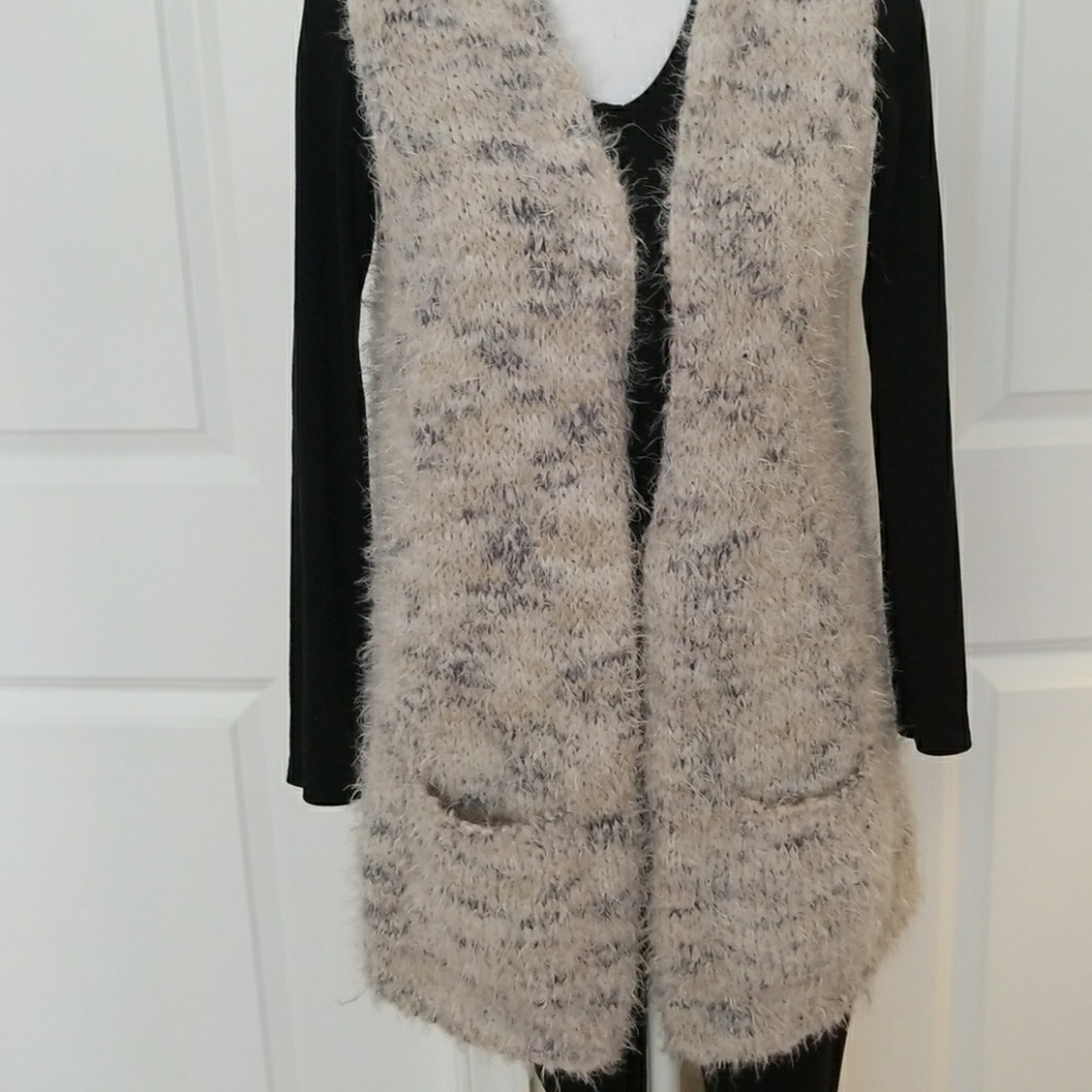 Olivia Sky Vest